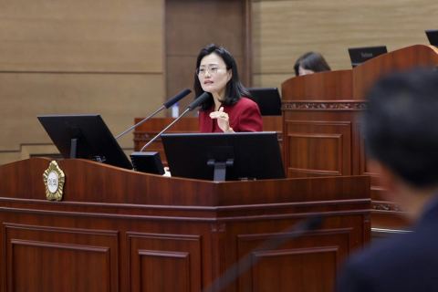 천안시의회 김연정 의원 "민선 9기 공약 총사업비 11조 212억 원, 시비 1조 7567억 원"…재정 부담·우선순위 점검 촉구