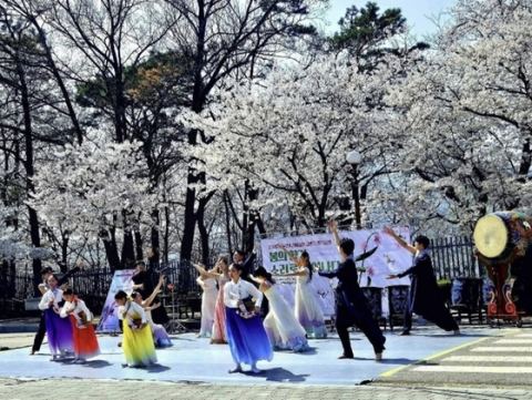 [동두천시] '자유, 꽃을 피우다' 자유수호평화공연 성료