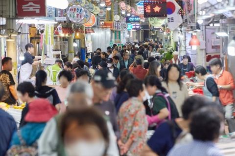 아산시, 전통시장 스마트 주차·문화관광 육성 잇따라…온양온천시장 체류형 상권 재도약