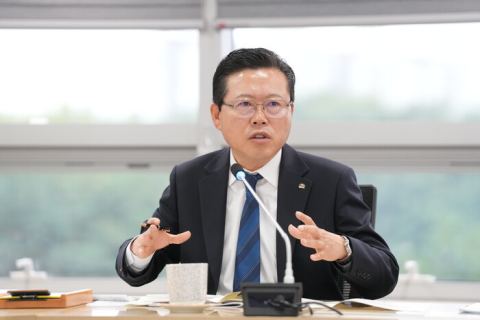 장기수 천안시장, 아동 사망 사고 재발 방지 지시…"작은 부분도 법적 책임 지는 습관"