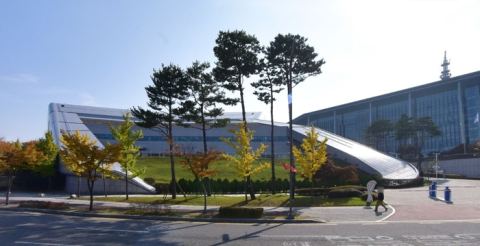 충남도, 산업부 지능형센서 방산 전환 공모 선정…국비 100억 확보·계룡시 방산 거점 육성